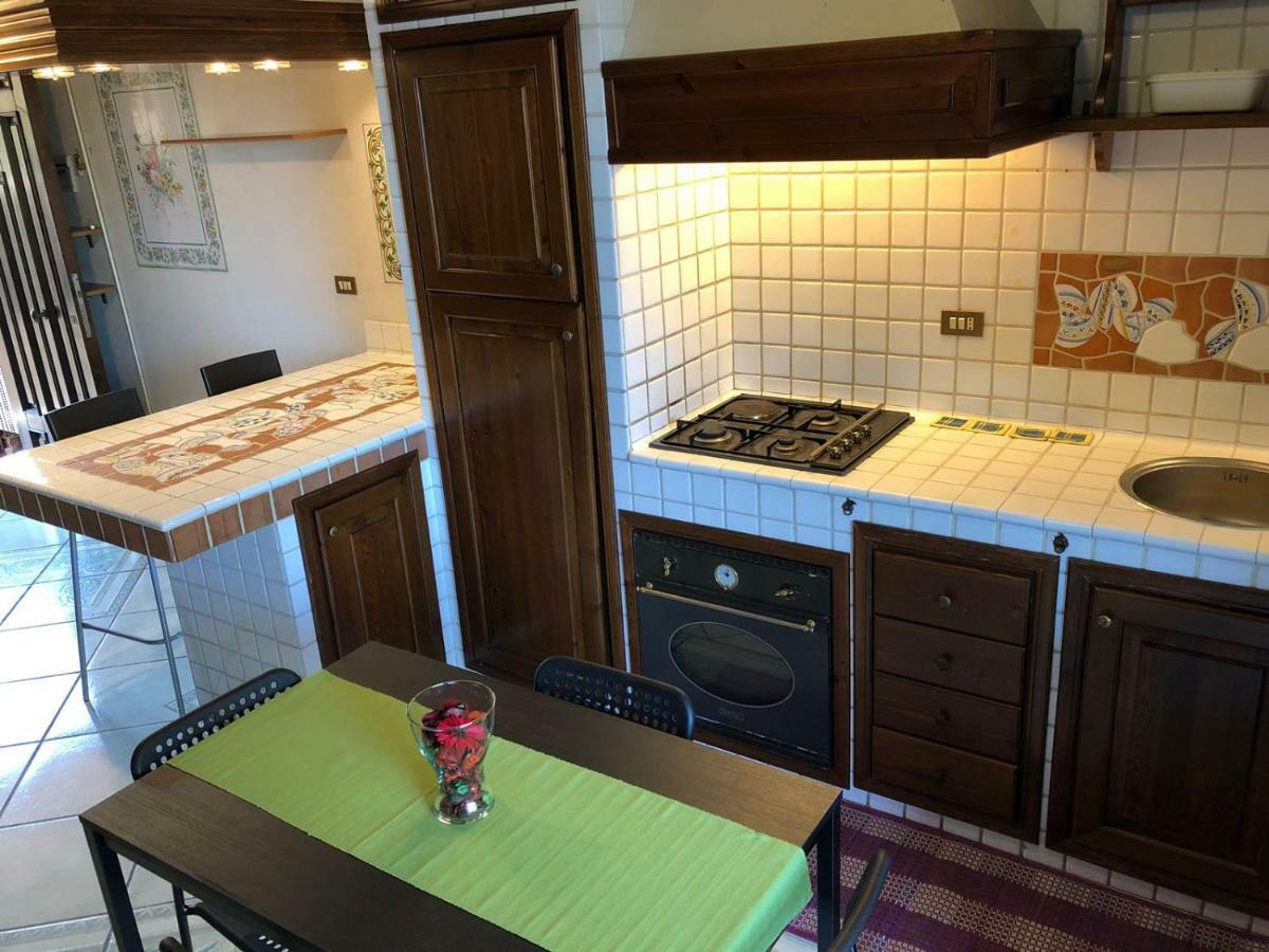 Adele'S Apartment - Mulinia Residence Acireale Buitenkant foto